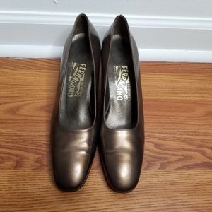 Salvatore Ferragamo Bronze Pumps
